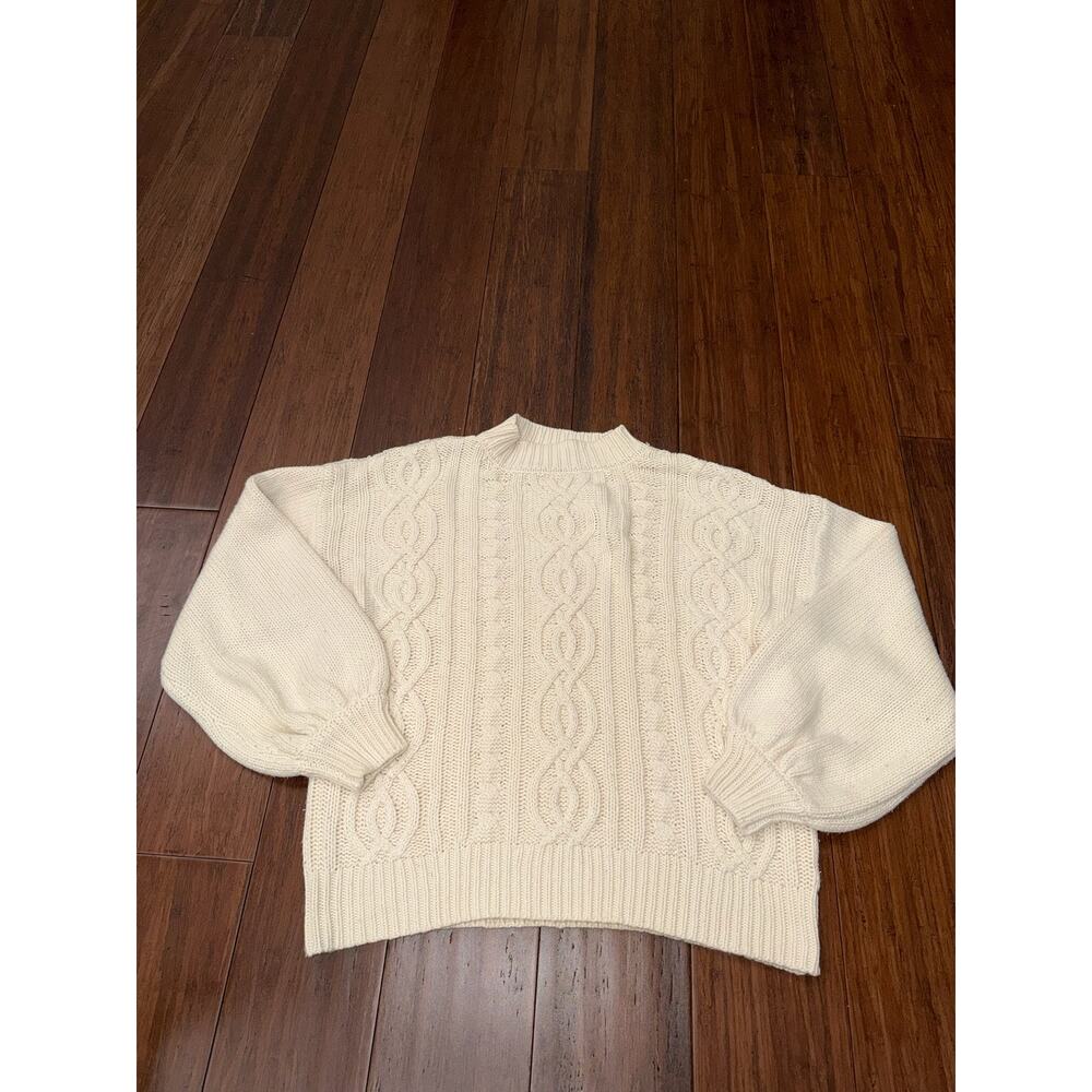 Medium HYFVE cream chunky cable knit pullover sweater